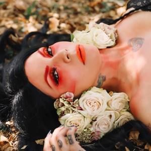 Meet your Posher, Abigail